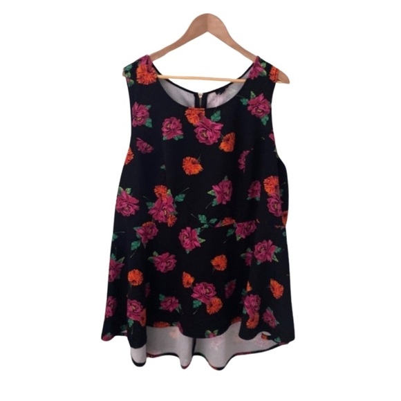 Torrid Black Floral Ponte Hi-Lo Top Blouse Size 5X (28) - Picture 1 of 9